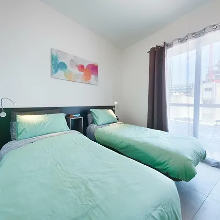 Centre Point 2 Bedroom - A/c & Free Wifi Apartment Saint Julian's